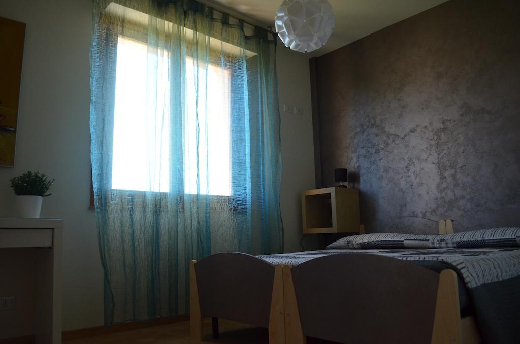 Bb Vicolo Corto Bed & Breakfast Alghero Rom bilde